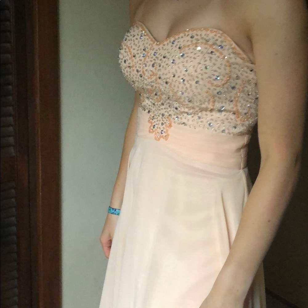 Prom Dress - Picture 2 of 5